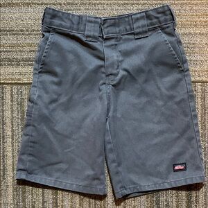 Used Dickies Kids Size 7 Gray Shorts